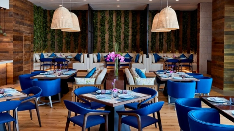 Desktop banner element 0